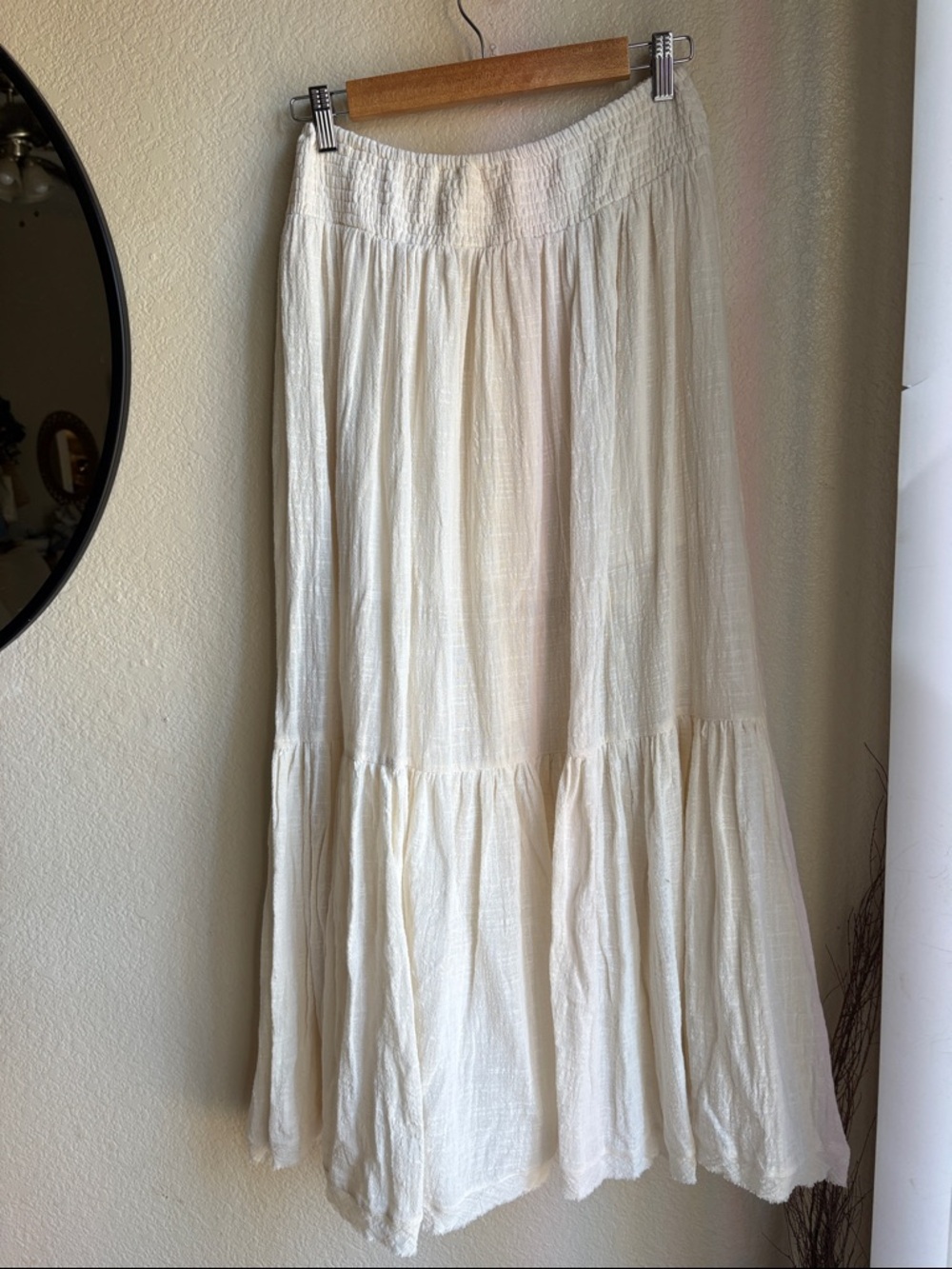 NWT PROMESA Off White High to Low Flowy Skirt Womens Size S - Picture 5 of 6